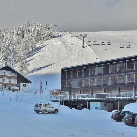 Ξενοδοχείο με διαμερίσματα Holzbox Niederalpl 3*